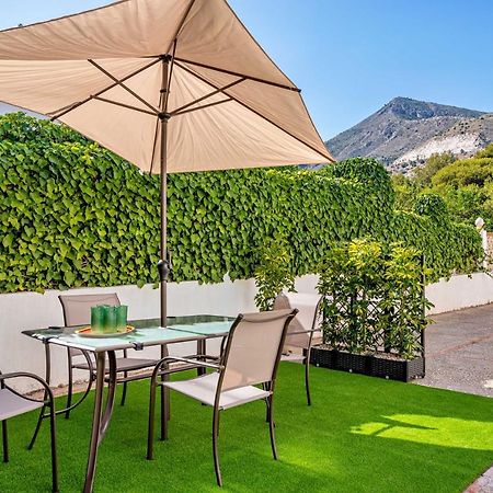 Villa Carmen Garden & Parking Бенальмадена Экстерьер фото